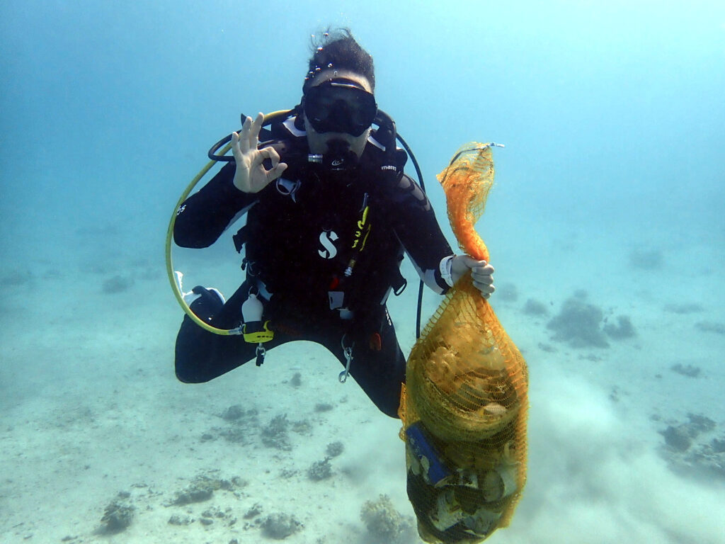 Mission "Clean Up" im Roten Meer